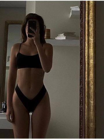 Арина Незабываемая фото 2